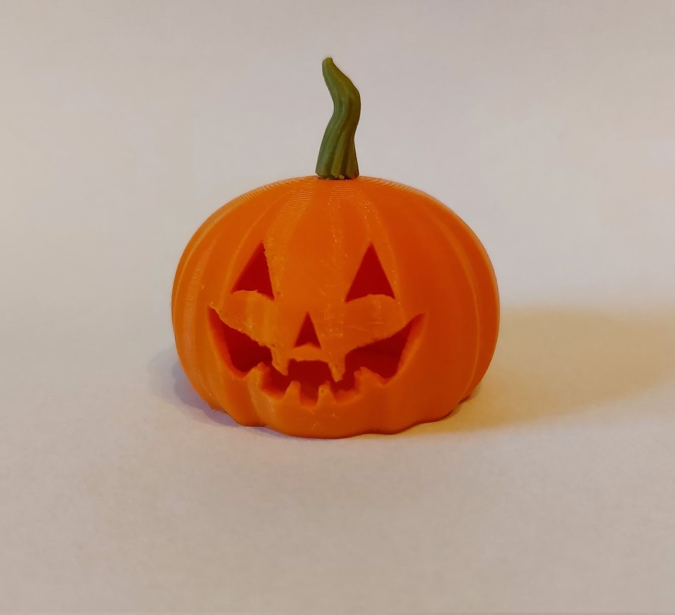 Classic Happy Halloween Pumpkin/ Jack O'Lantern