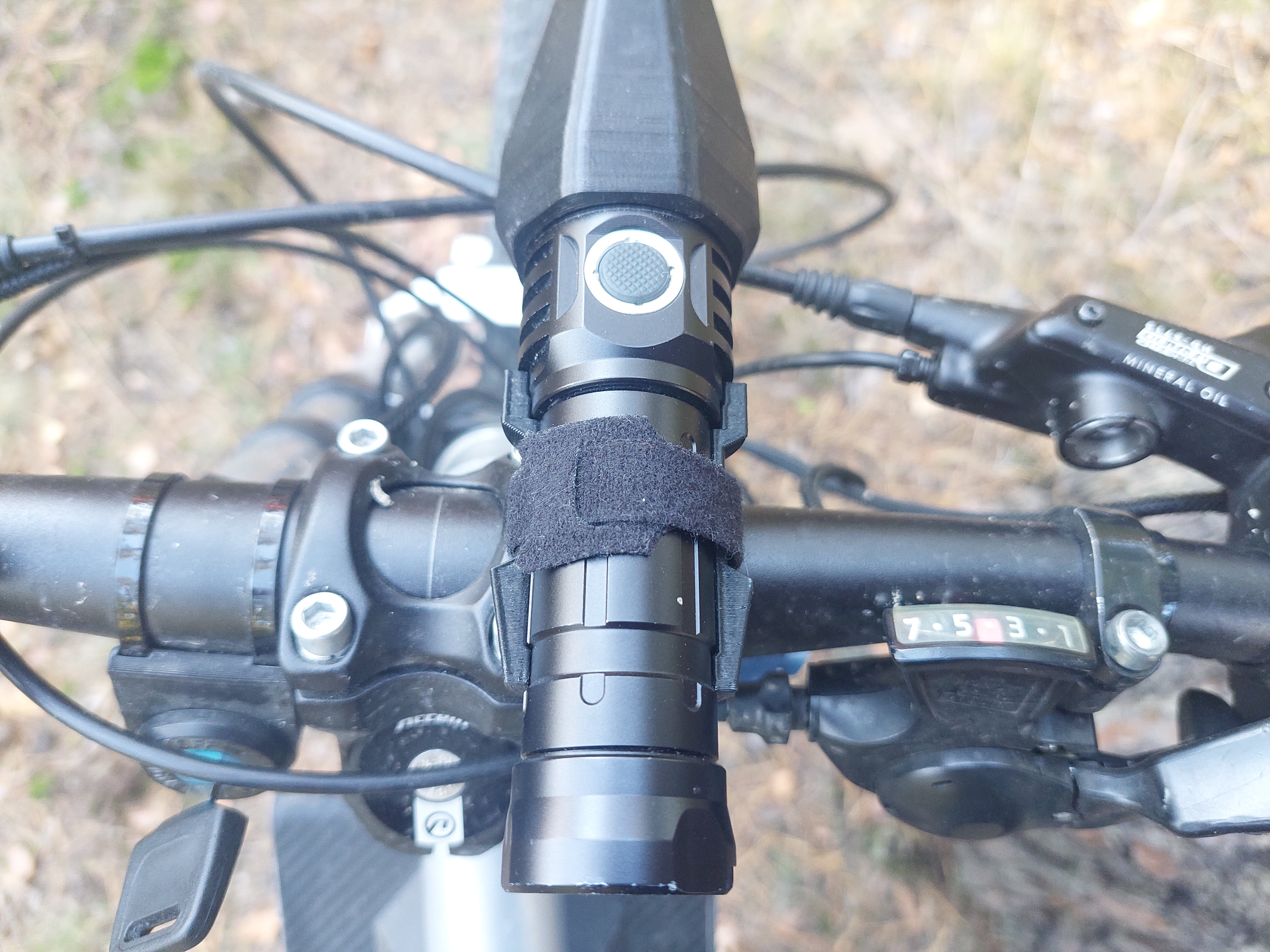 Sofirn IF25A handlebar mount Ø22.2/31.8mm by KarolNI | Download free ...
