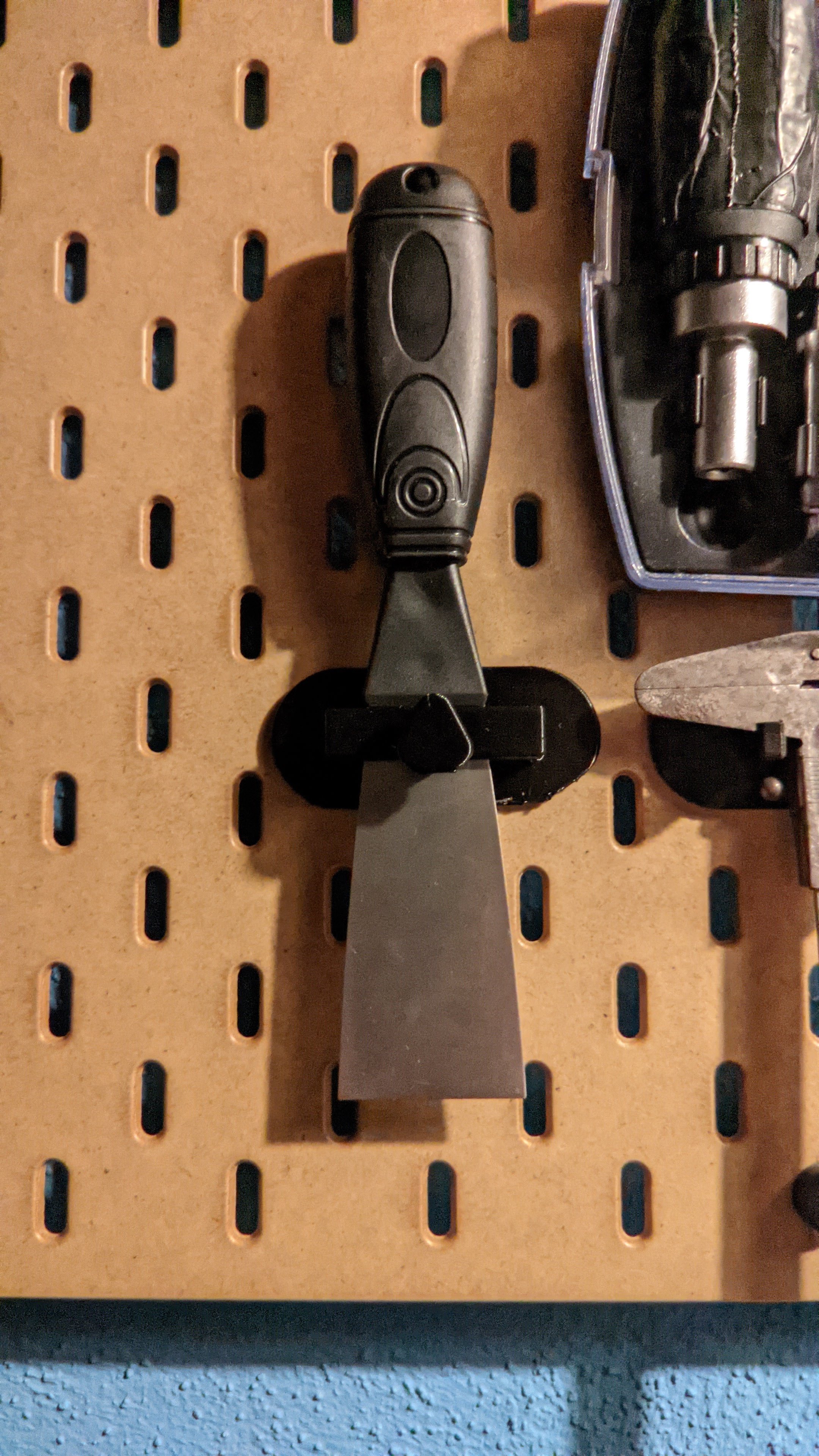 SKÅDIS compatible Ender 3 spatula and plier holder by IsThisPrintable Download free STL model