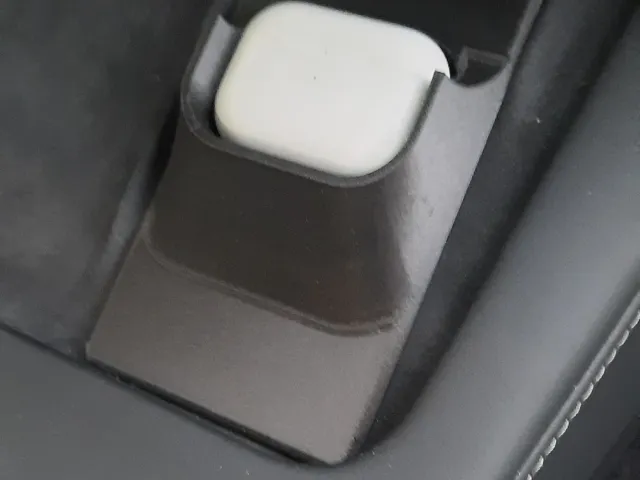 Holder for AirPods Pro in tesla car wireless charger