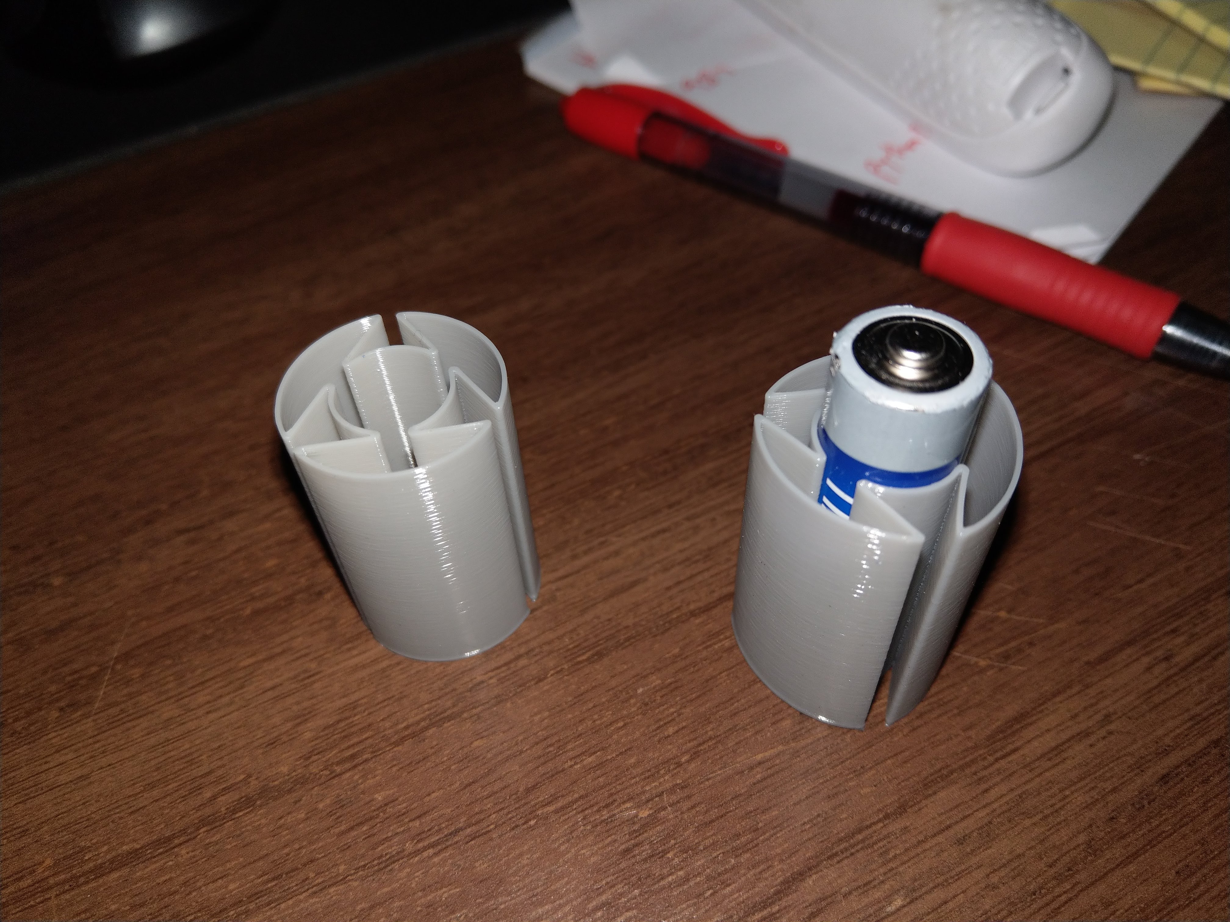 Battery Adapter - AA to C - Type 2