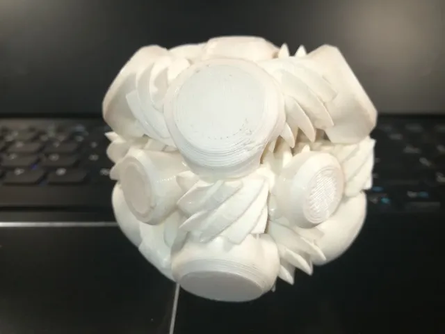 HeliCube
