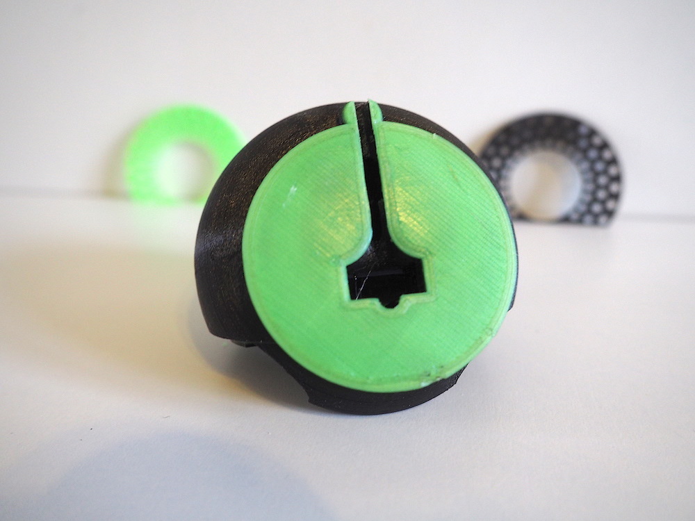 apple-watch-support-amplifier-by-mactiti-download-free-stl-model