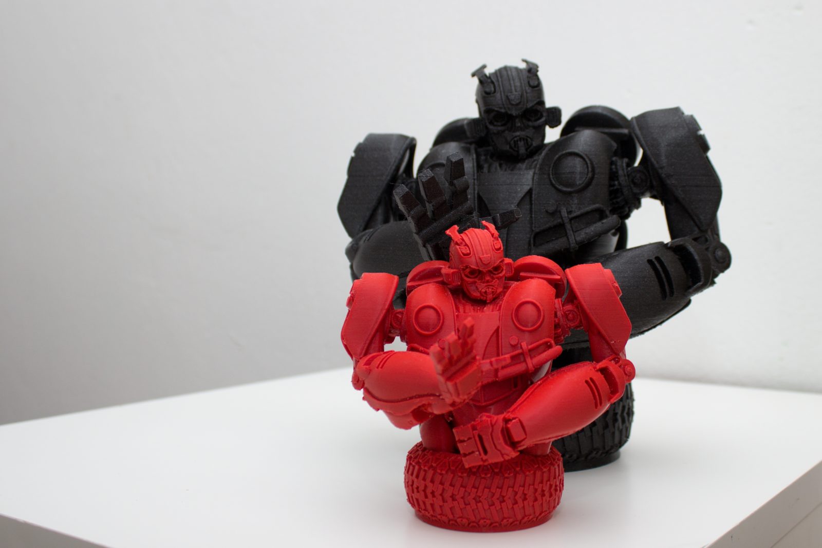 Bumblebee bust — thumbnail 7