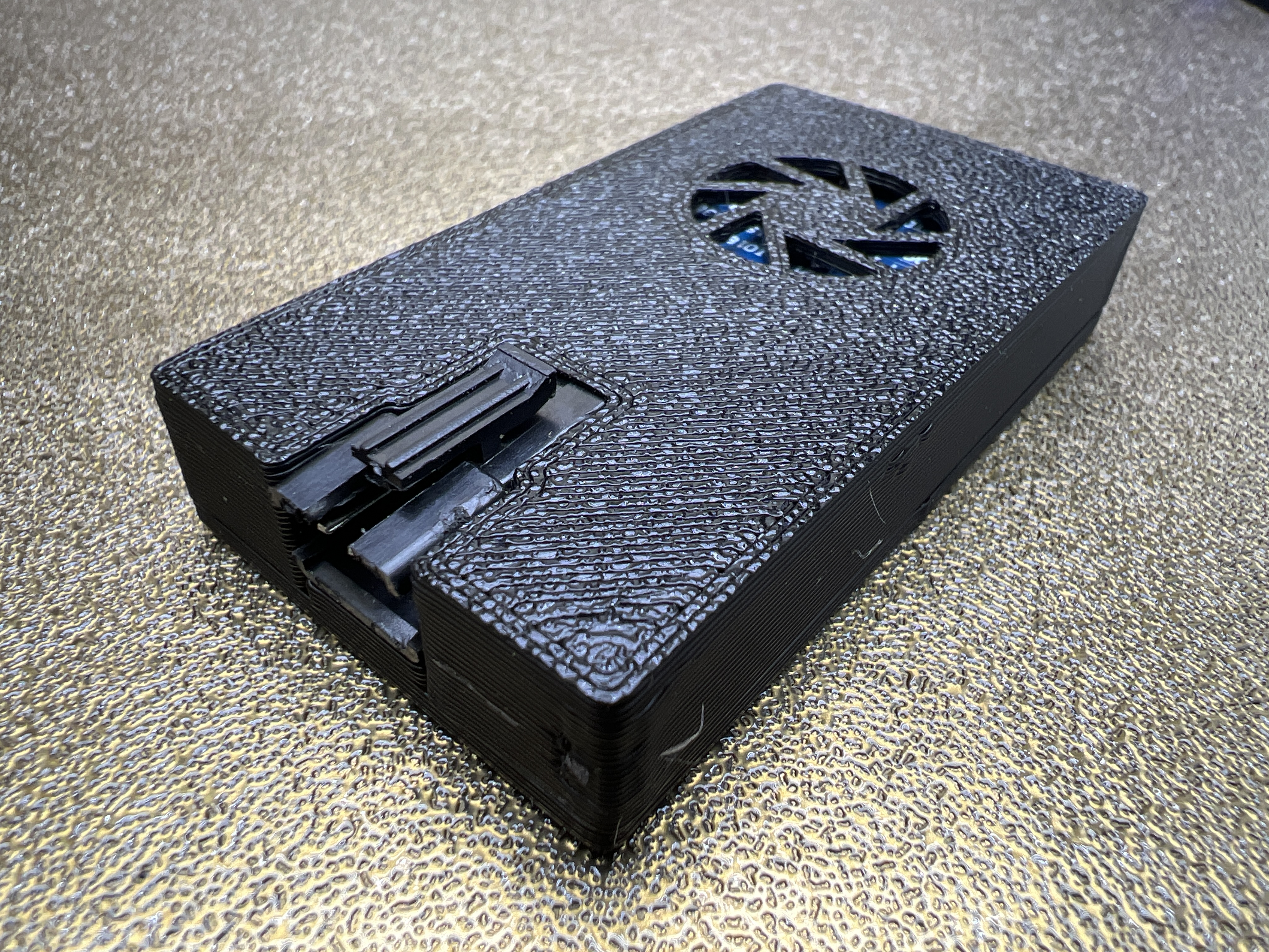Miniatura 2 do modelo 3D ESP32 Mini Case for WLED