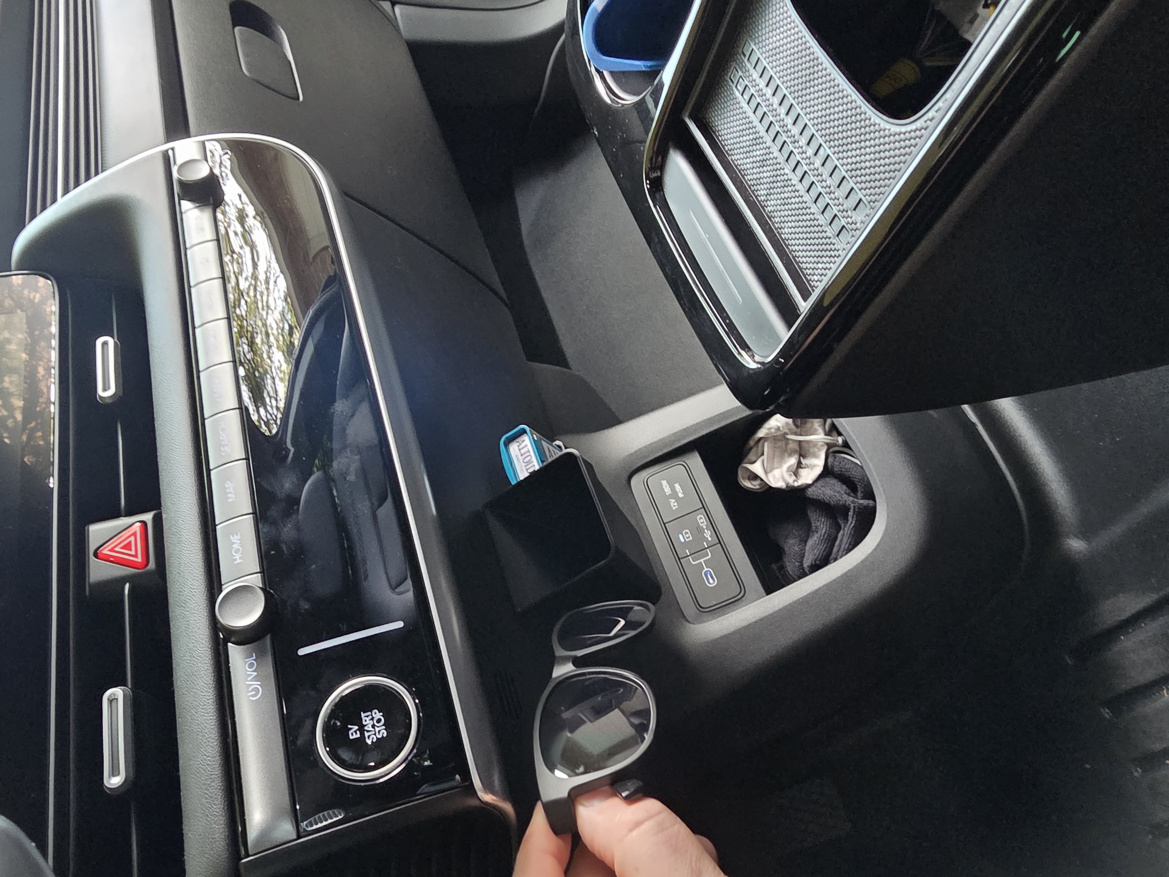 Sunglasses Holder for Ioniq 5