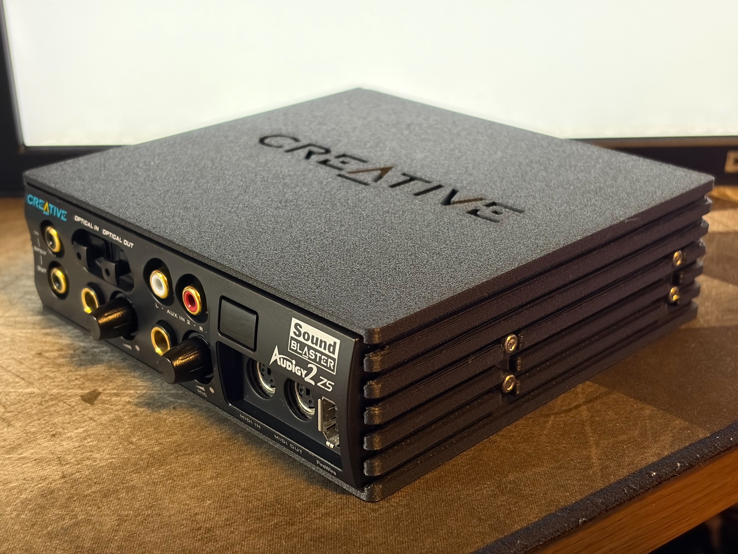 External Shell for Creative Audigy Drive — miniatura 3