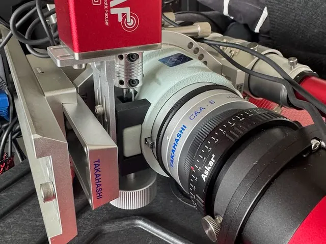 Takahashi FCT-65D autofocus stabiliser