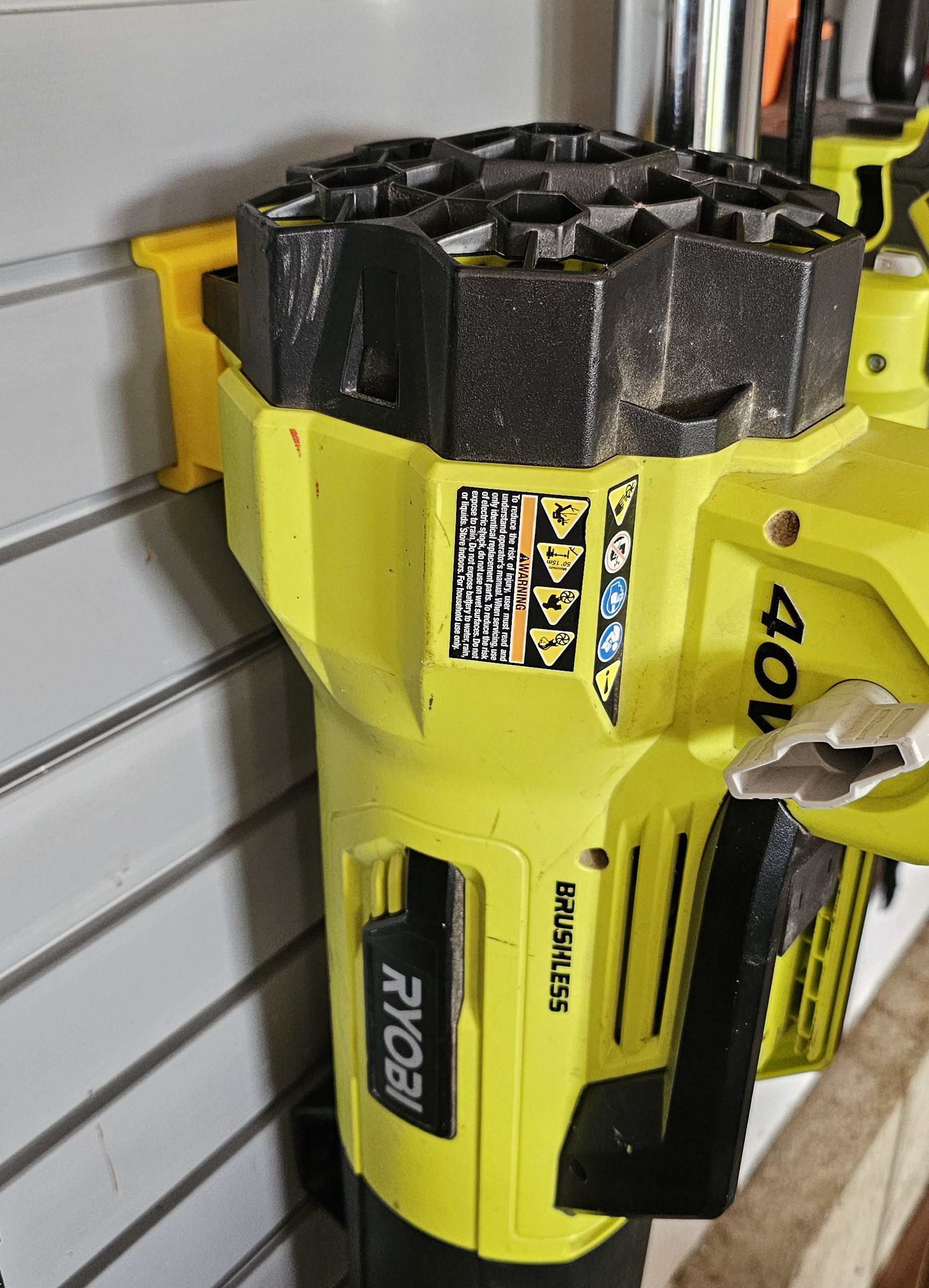 Ryobi - 40V - Leaf Blower mount
