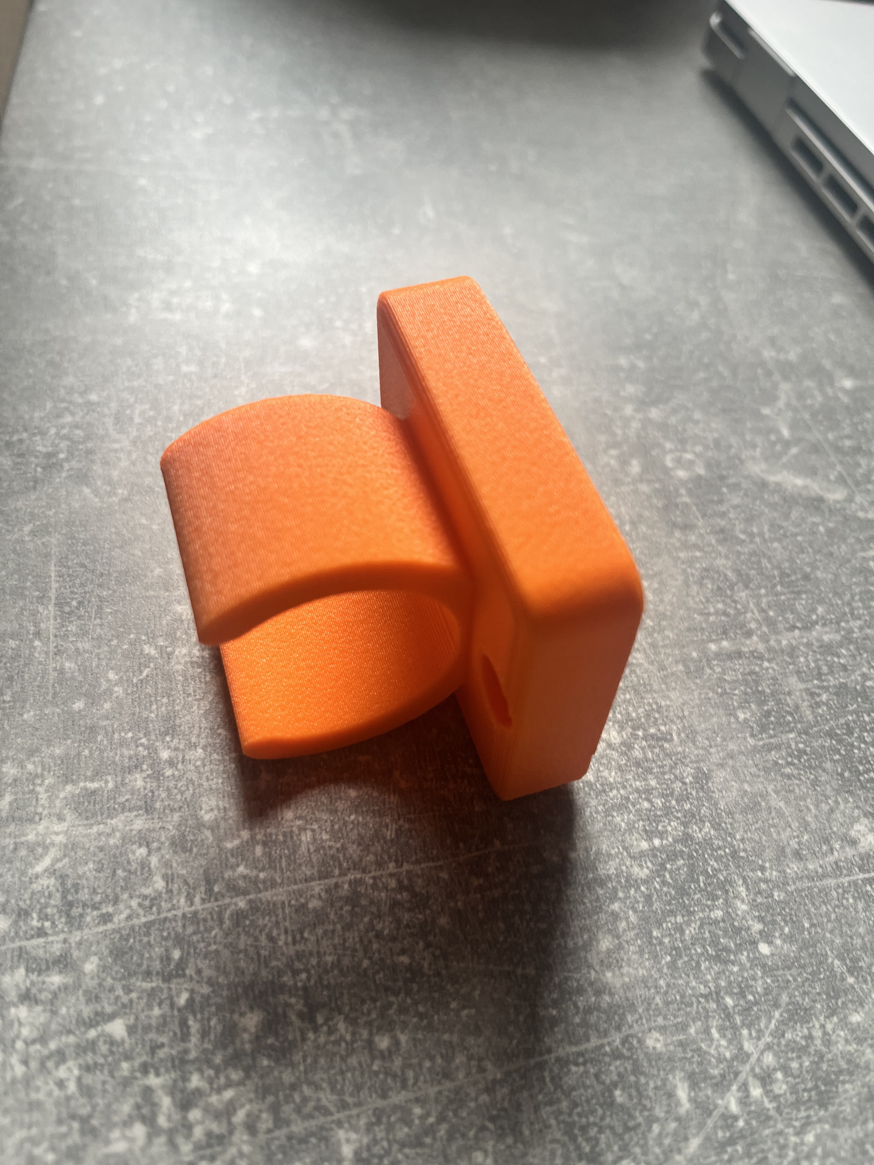 shovel holder clip in 3D model