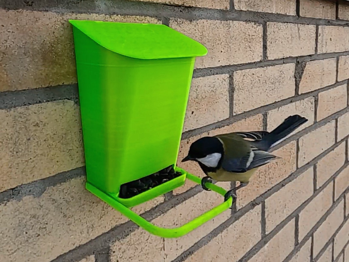 Wall bird feeder — thumbnail 2
