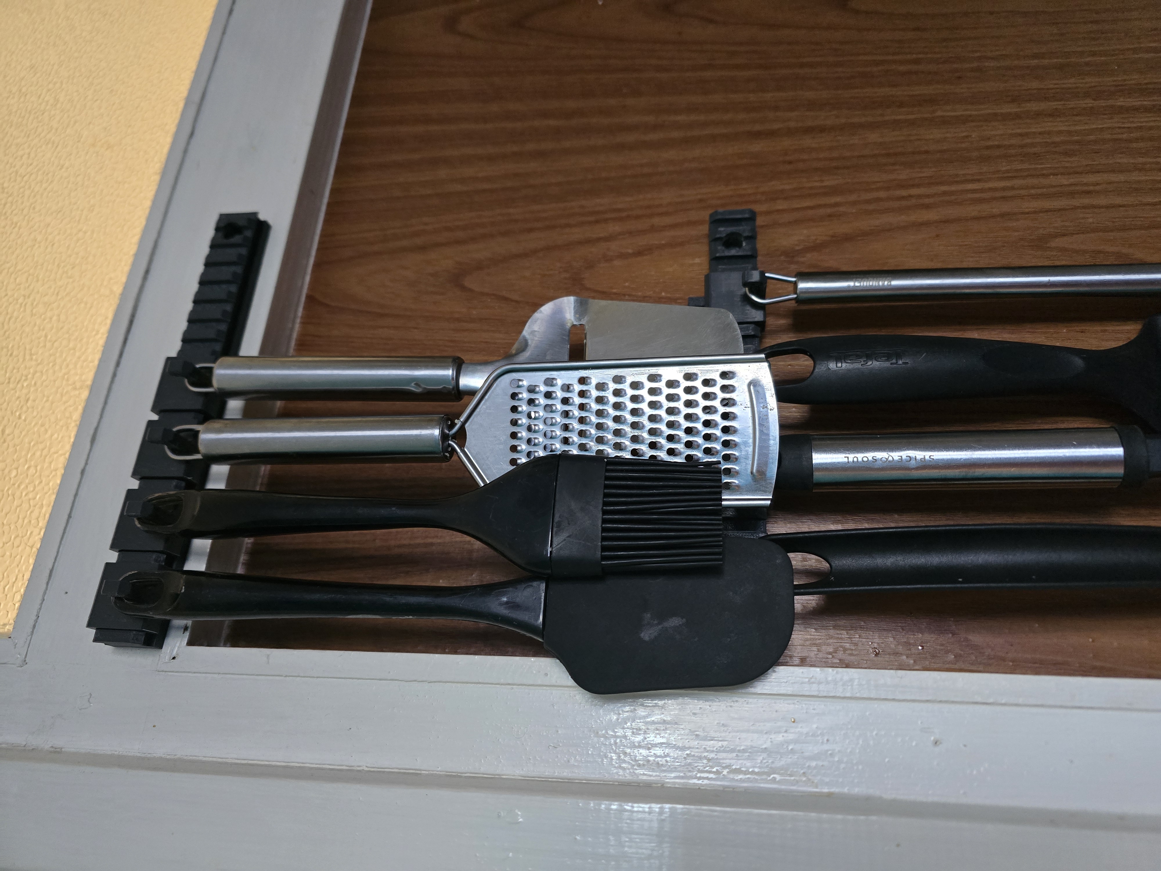 RIS Rails - Modular Hang System - Kitchen Edition — miniatura 3