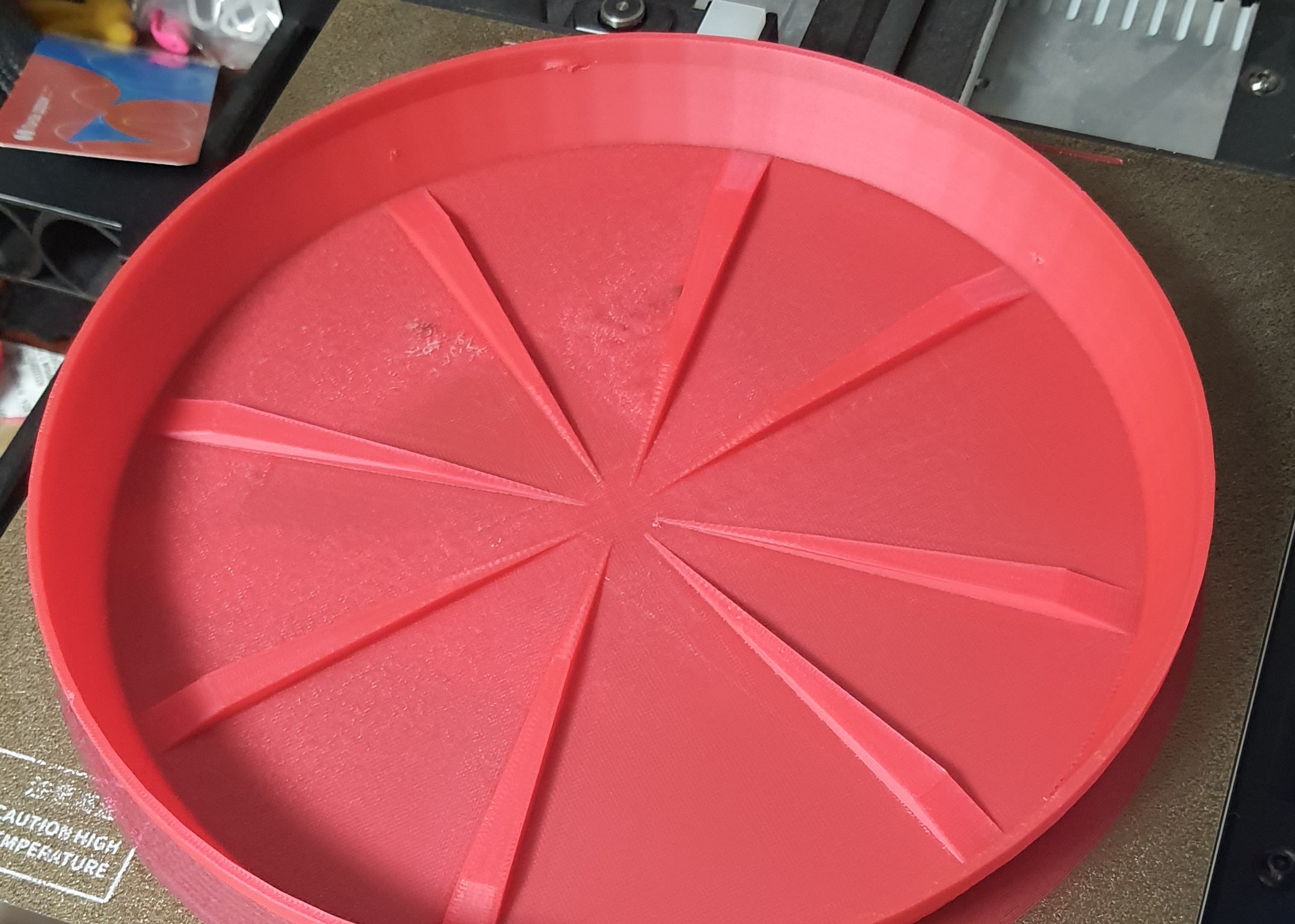 Flower pot tray