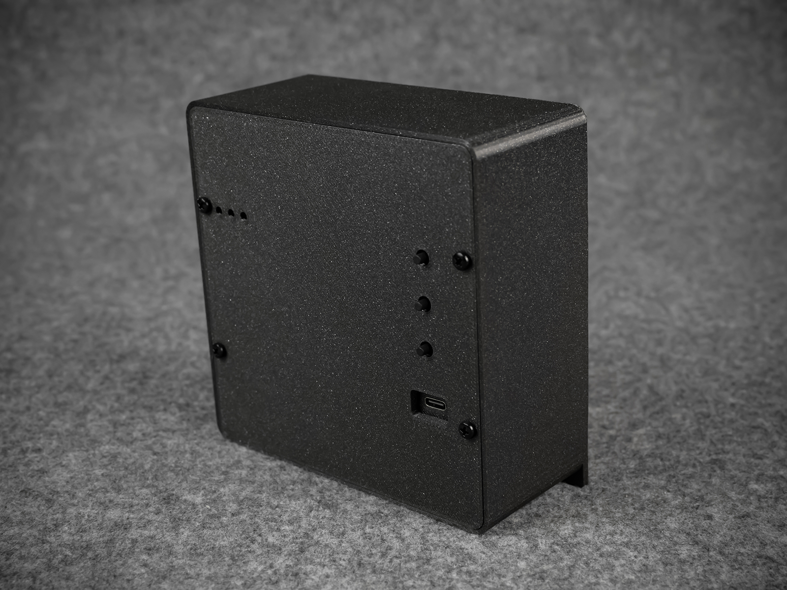 Miniatura 2 do modelo 3D Modular Flip-Disc Clock Enclosure