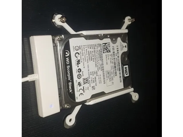 Vesa hard disk mount