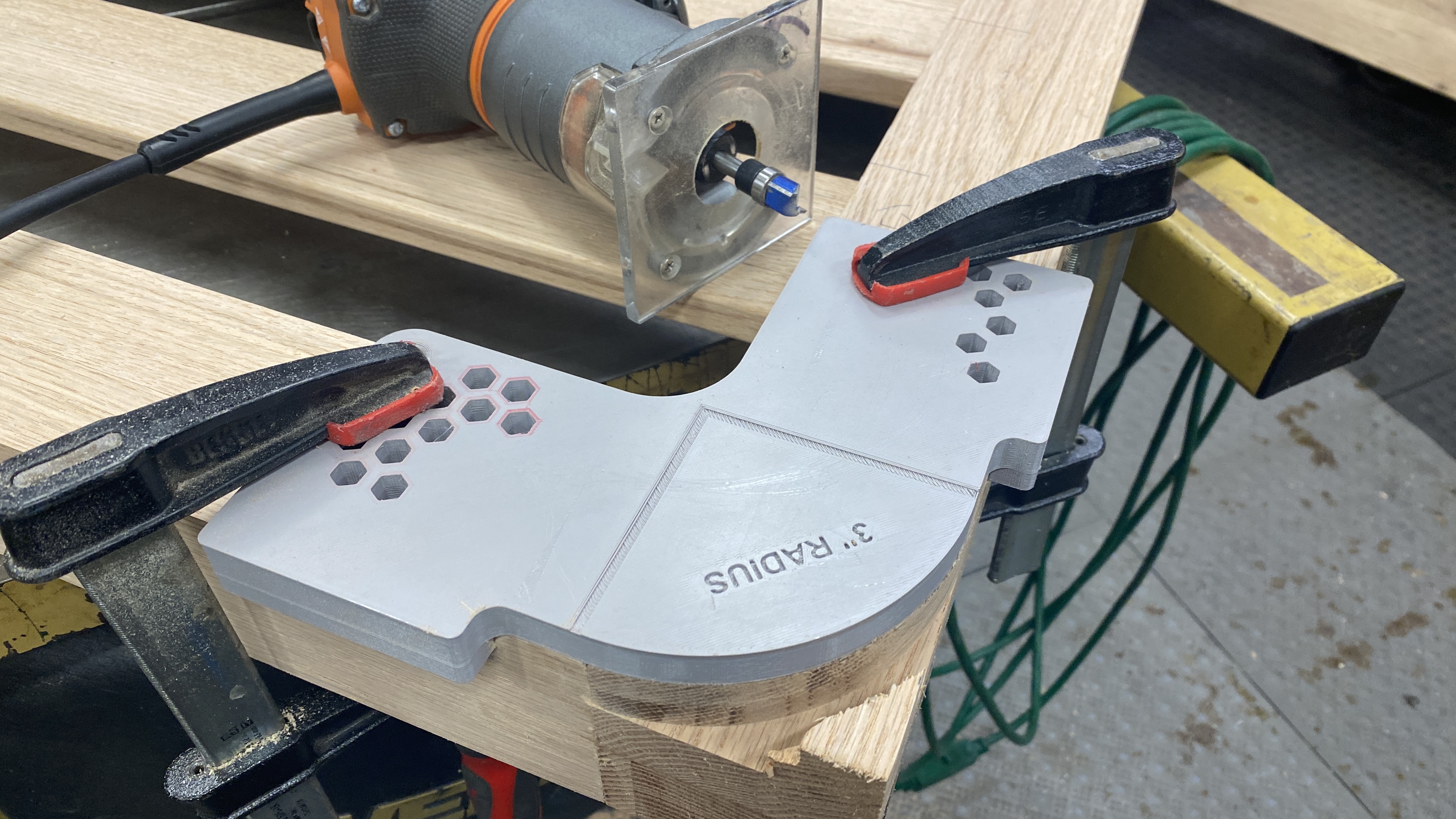3" Radius Router Tracing Template