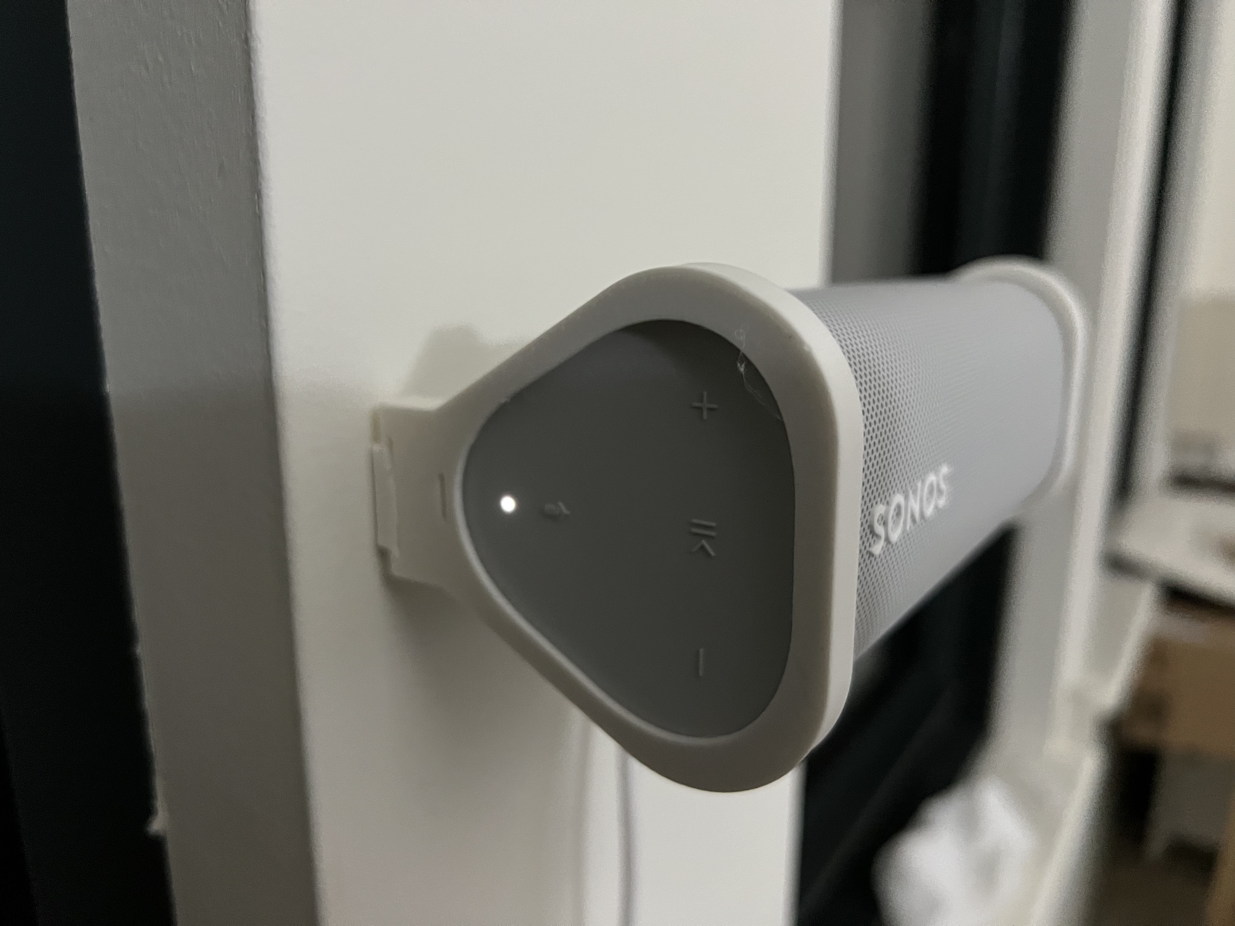 Sonos roam wall mount — thumbnail 2