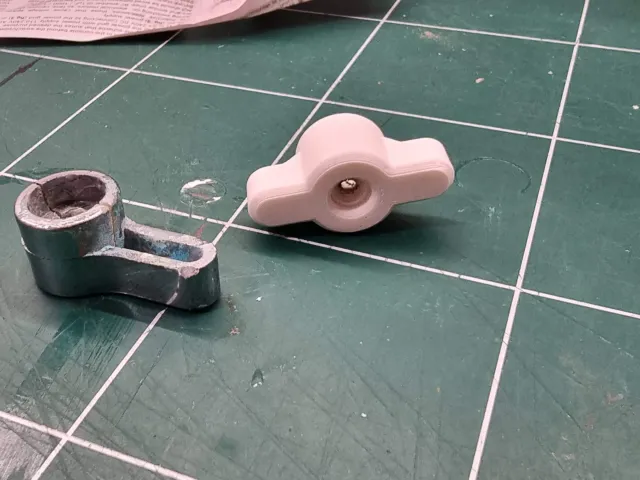 Water pick replacement knob