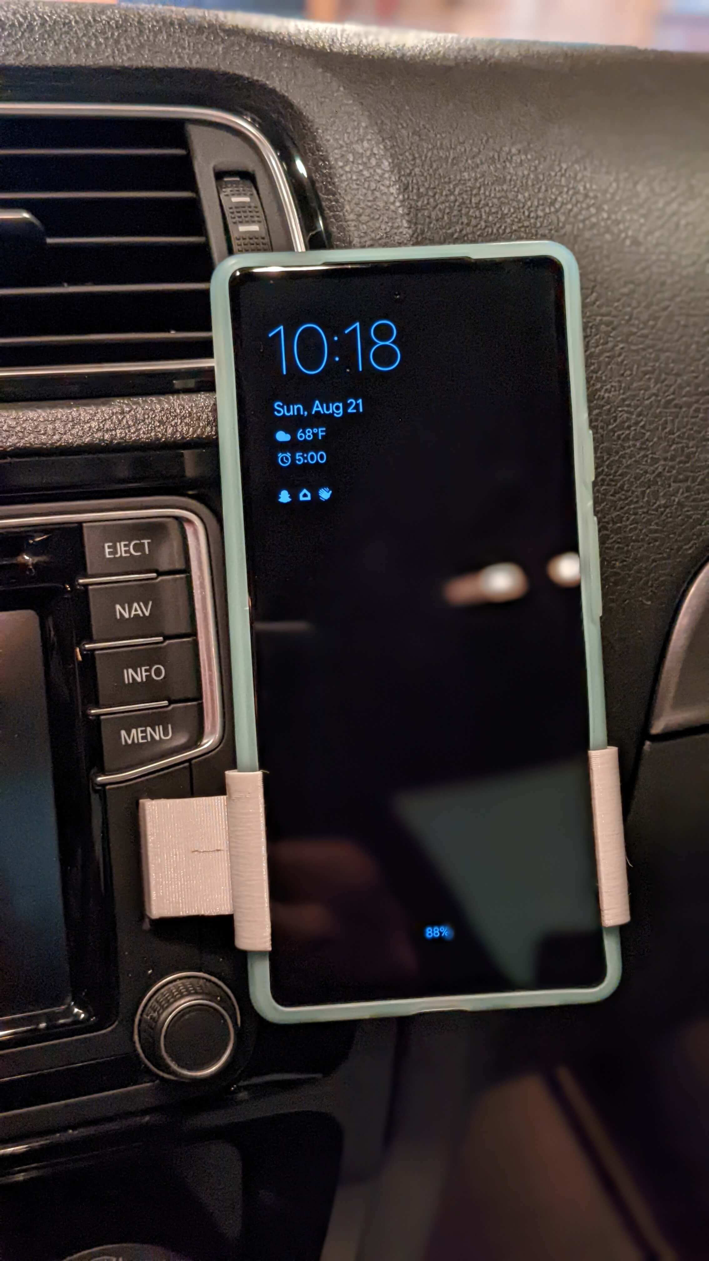 Pixel 6a Mount for VW Jetta SD Slot