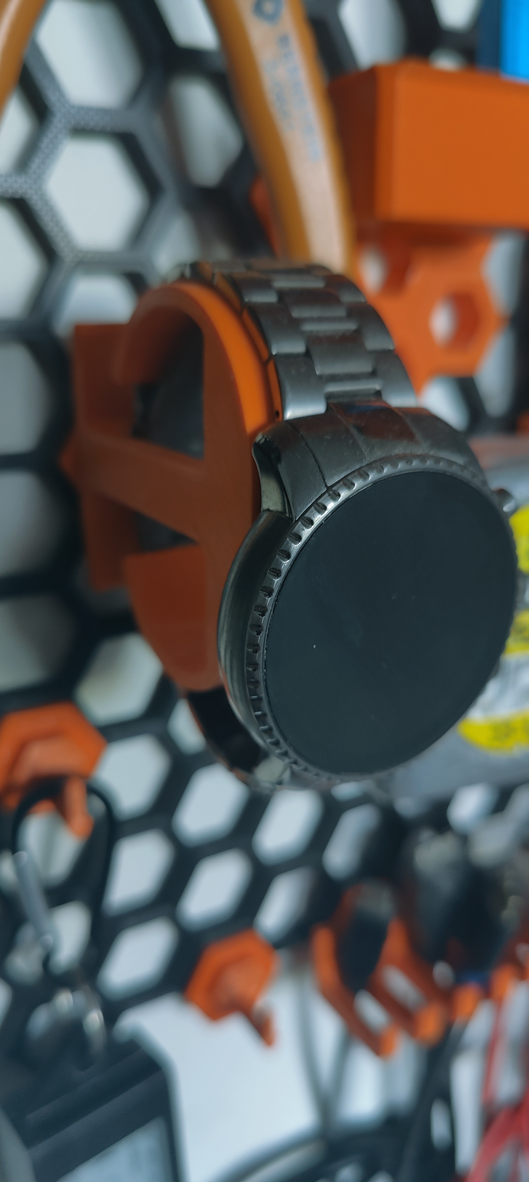 Honeycomb storage wall watch holder
