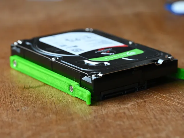Cooler Master HDD Rail