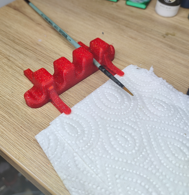 Paint brush holder flat by robscott Download free STL model