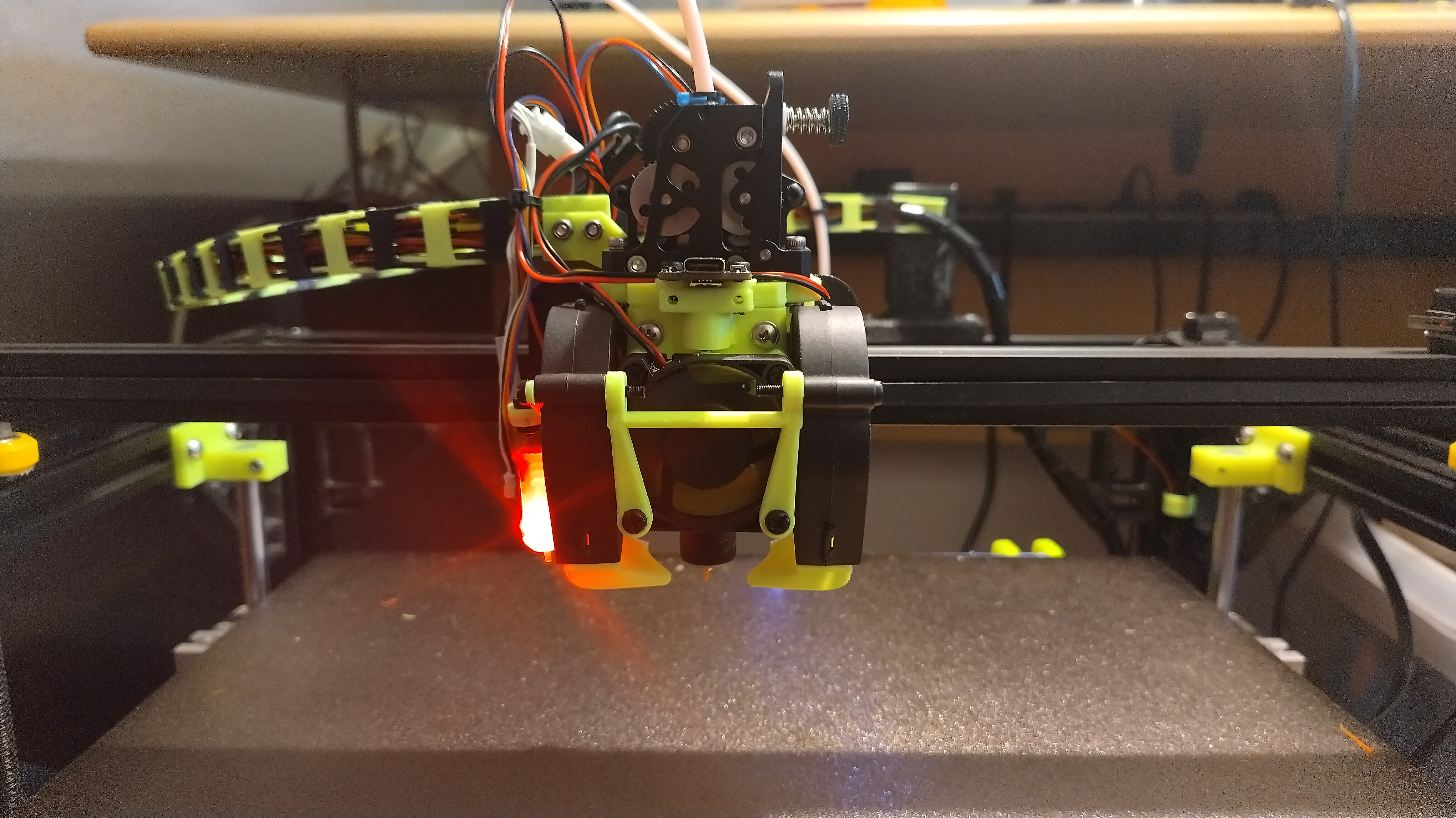 Ugly Ender 3v2 toolhead (direct threading)