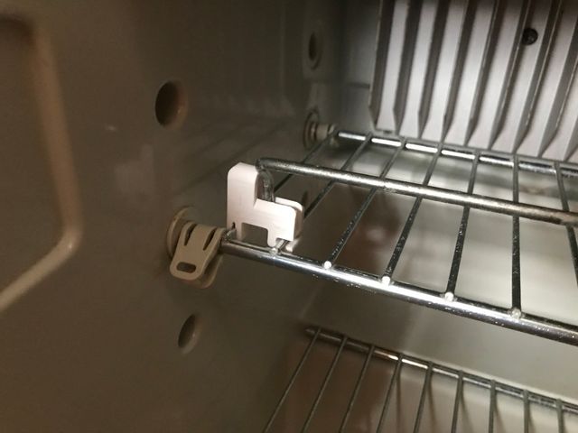 Dometic Fridge Clip, preview image from the creator on Printables