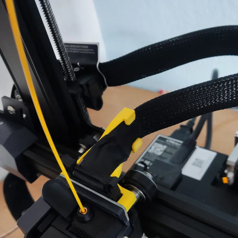 STL file Ender 3 S1 BEST cable guide - vertical 🔌・Model to download and 3D  print・Cults