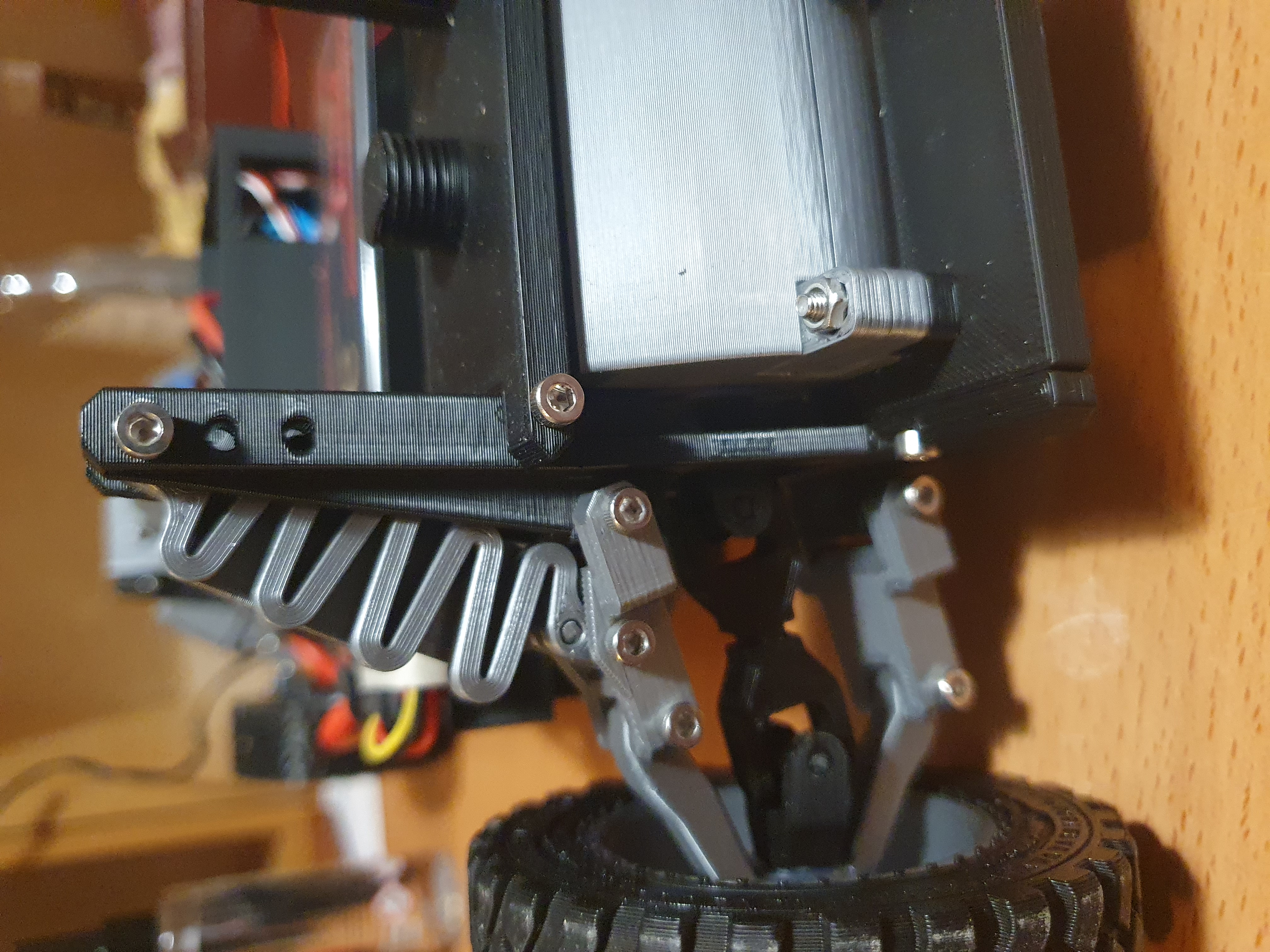Miniatura 15 do modelo 3D RC Car V2 (almost) fully printed