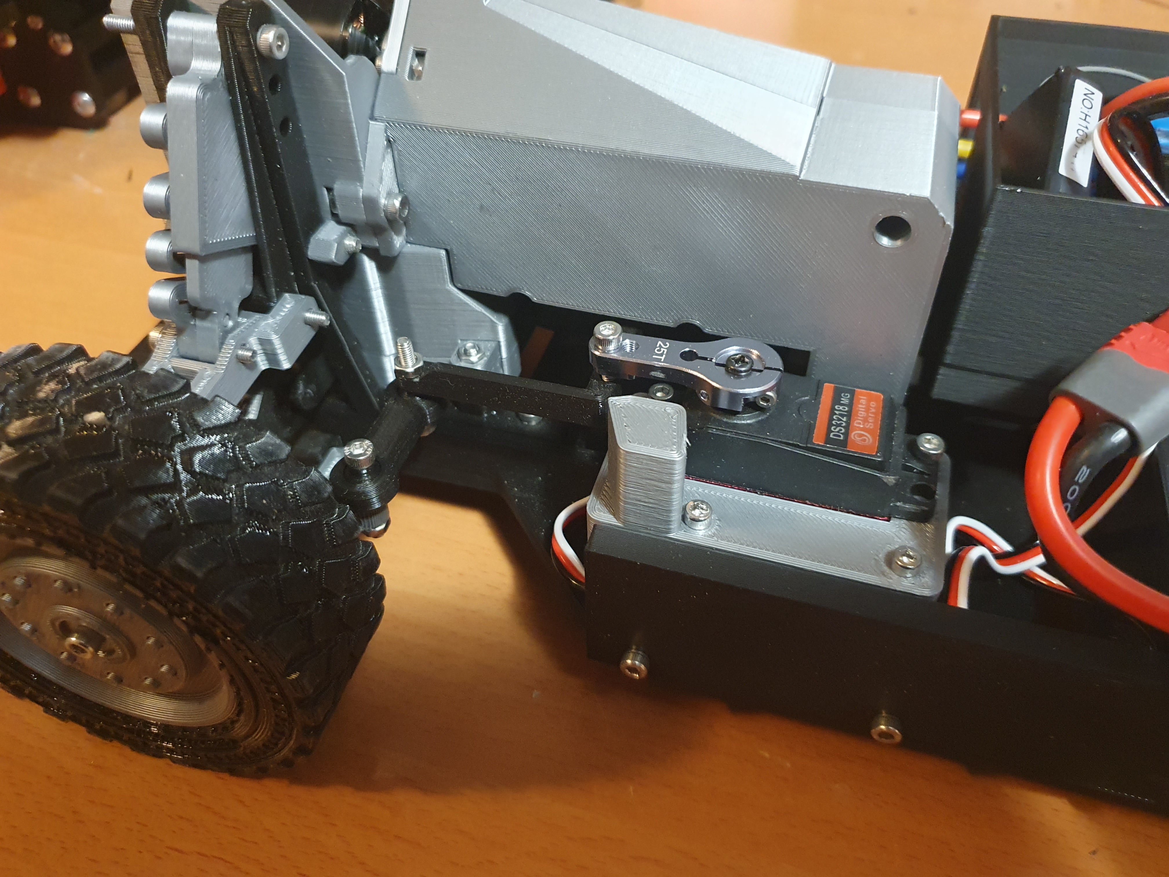 Miniatura 18 do modelo 3D RC Car V2 (almost) fully printed