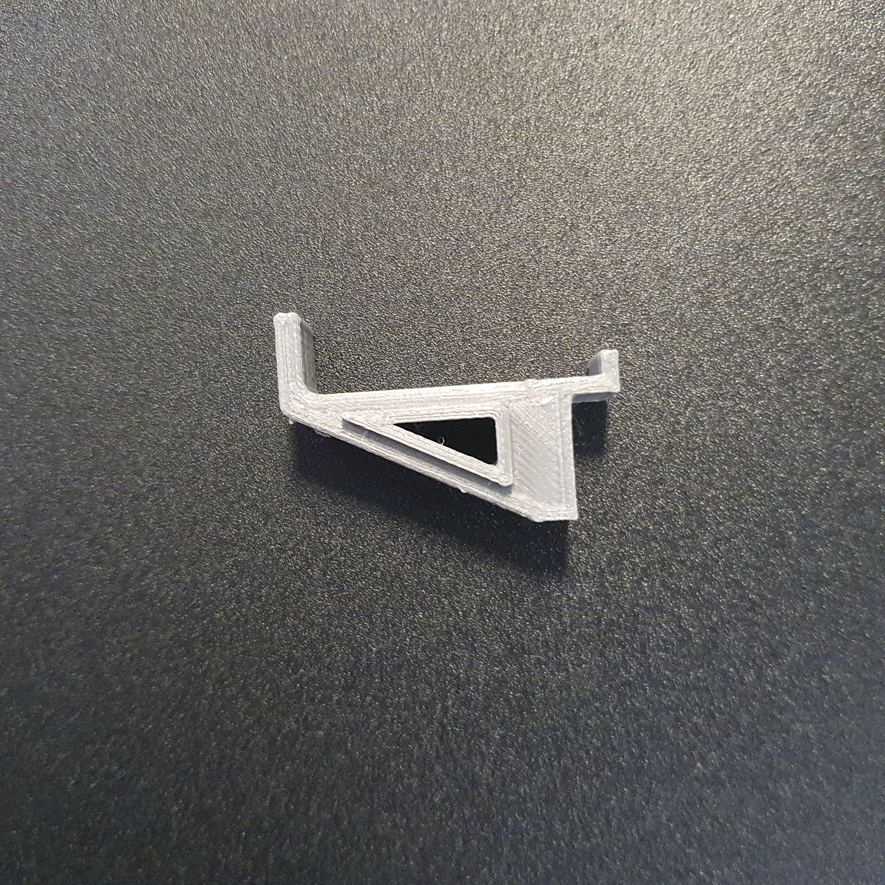 Office Partition Wall L Hanger by DIllY Daily Download free STL model