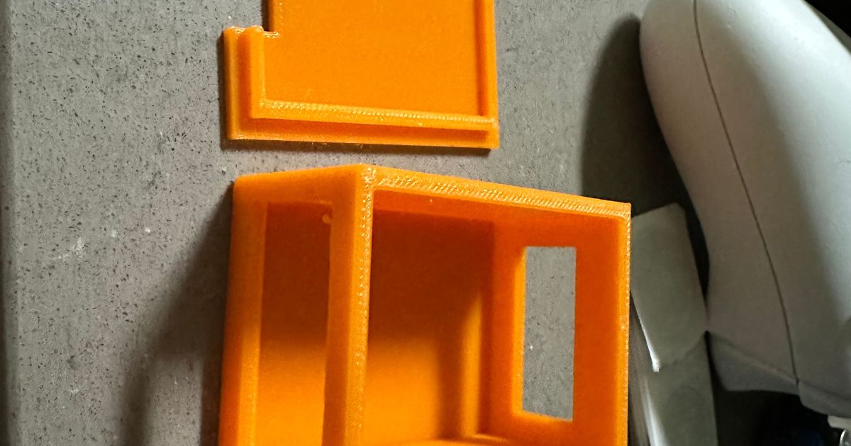 DC to Quad USB charger Case by texanman | Download free STL model ...
