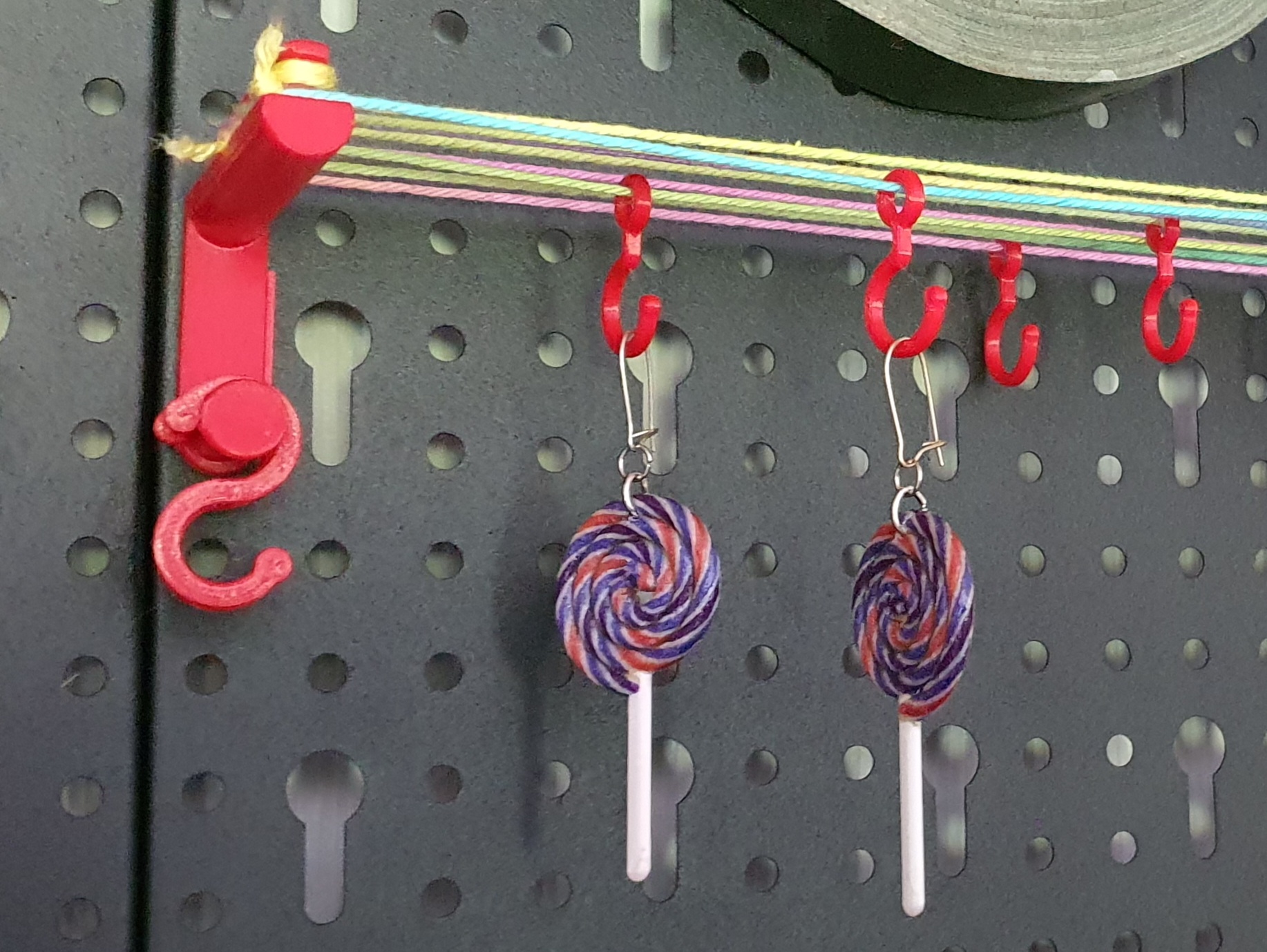 Drying Rack for various pegboards by DasMia Download free STL model