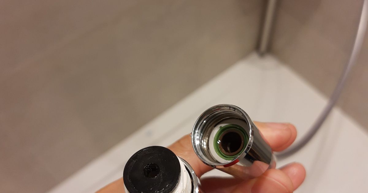 Watersaving shims for shower head by bruchsturm Download free STL