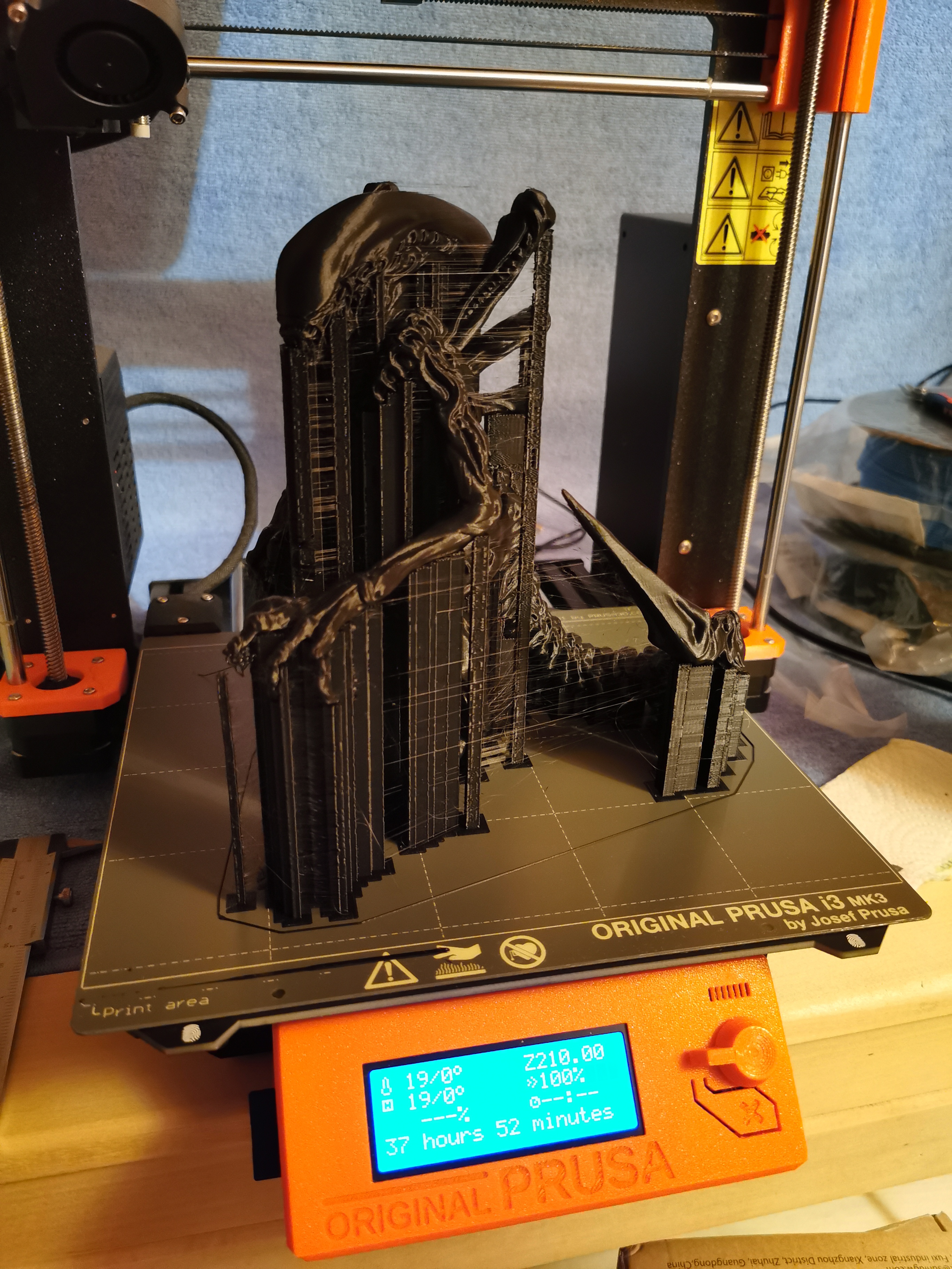 Miniatura 3 do modelo 3D Alien