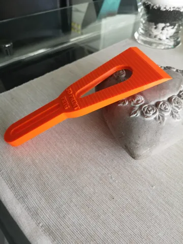 Tired of scratches in the print bed