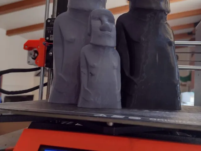 Hoa Hakananai'a (Easter Island Moai Statue)