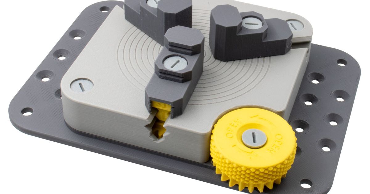 Bench Mountable 4Jaw / 3Jaw / 2Jaw Vise with Swappable Jaws 100