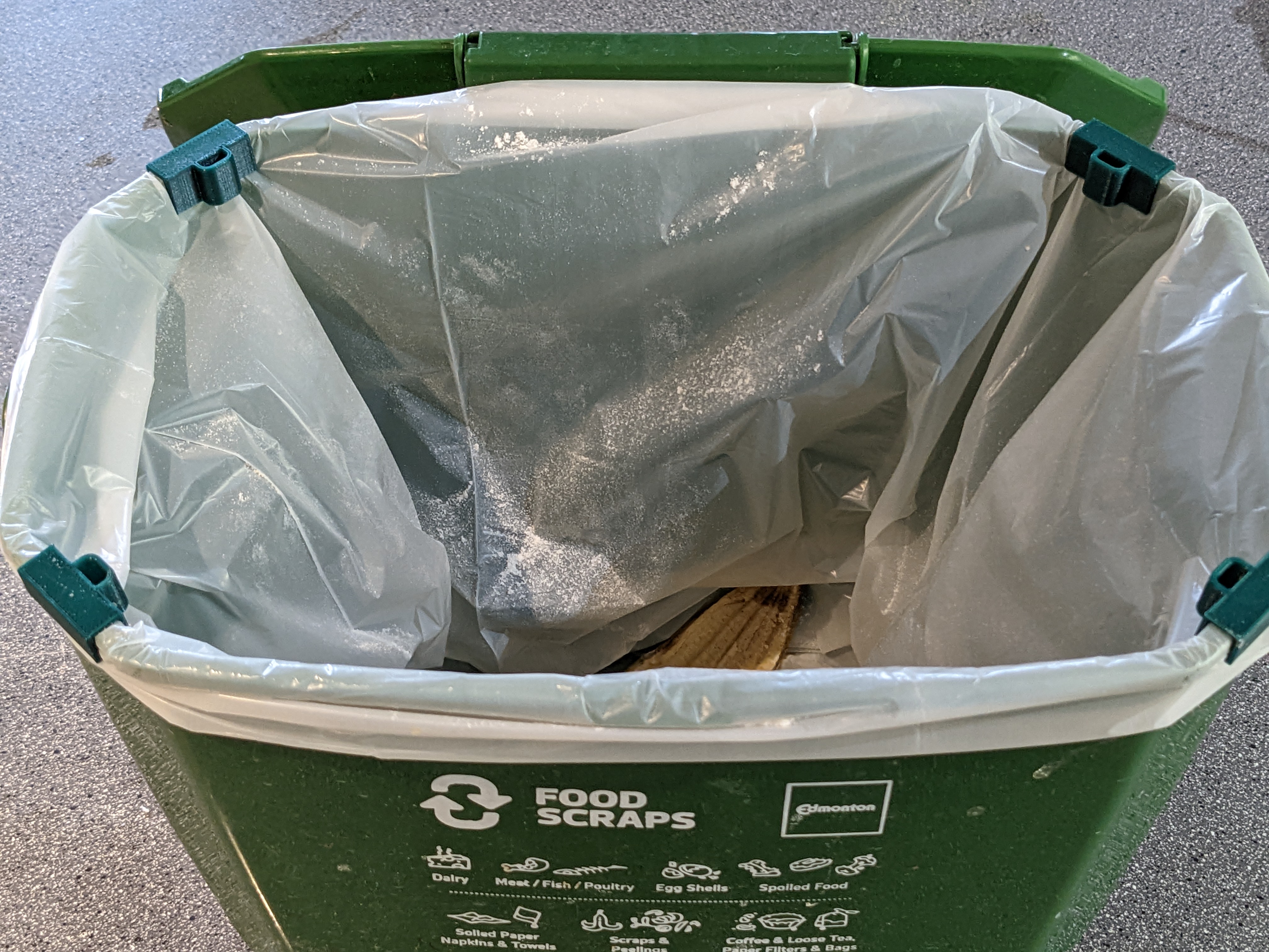 Food Scraps Container Bag Clip