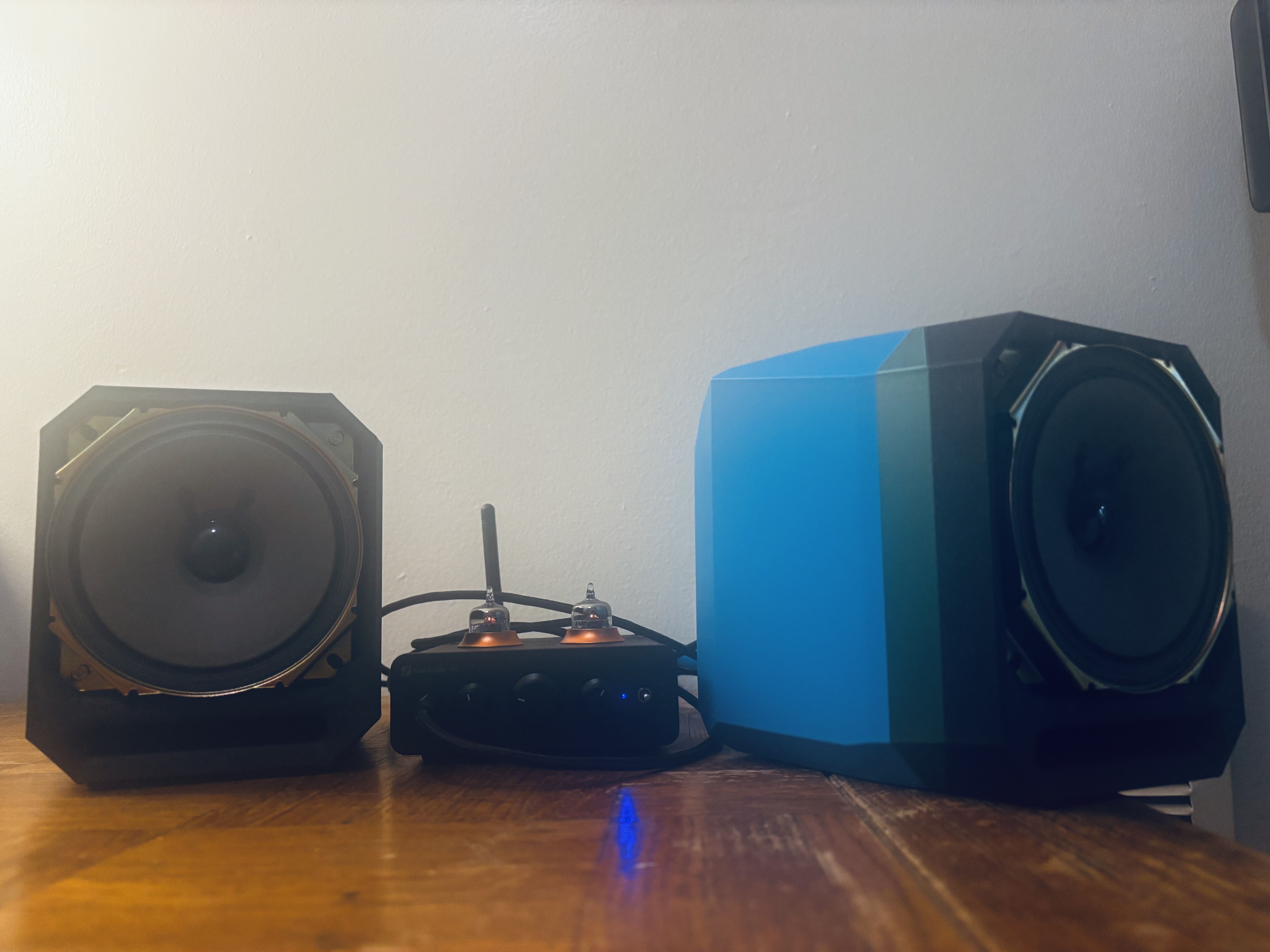Sony Mega Bass Speaker Boom Box Cabinet - Small