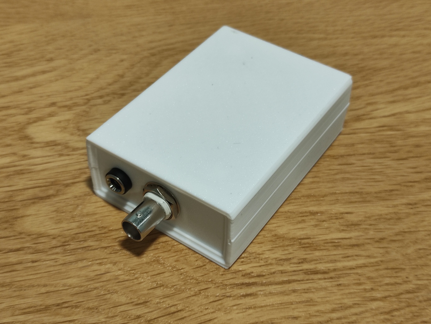 Frequency counter frontend case