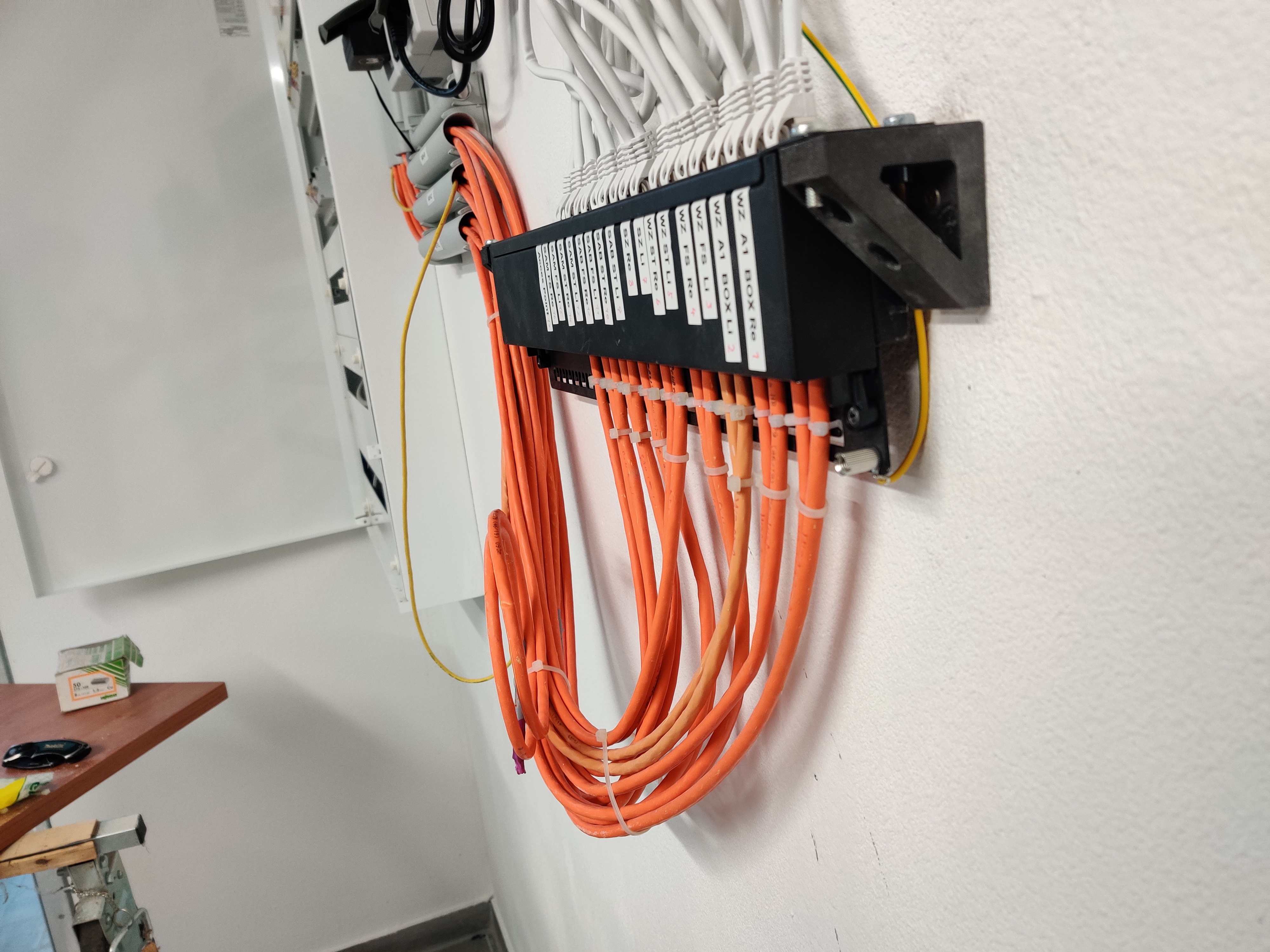 Miniatura 2 do modelo 3D 19" Server Rack Angle