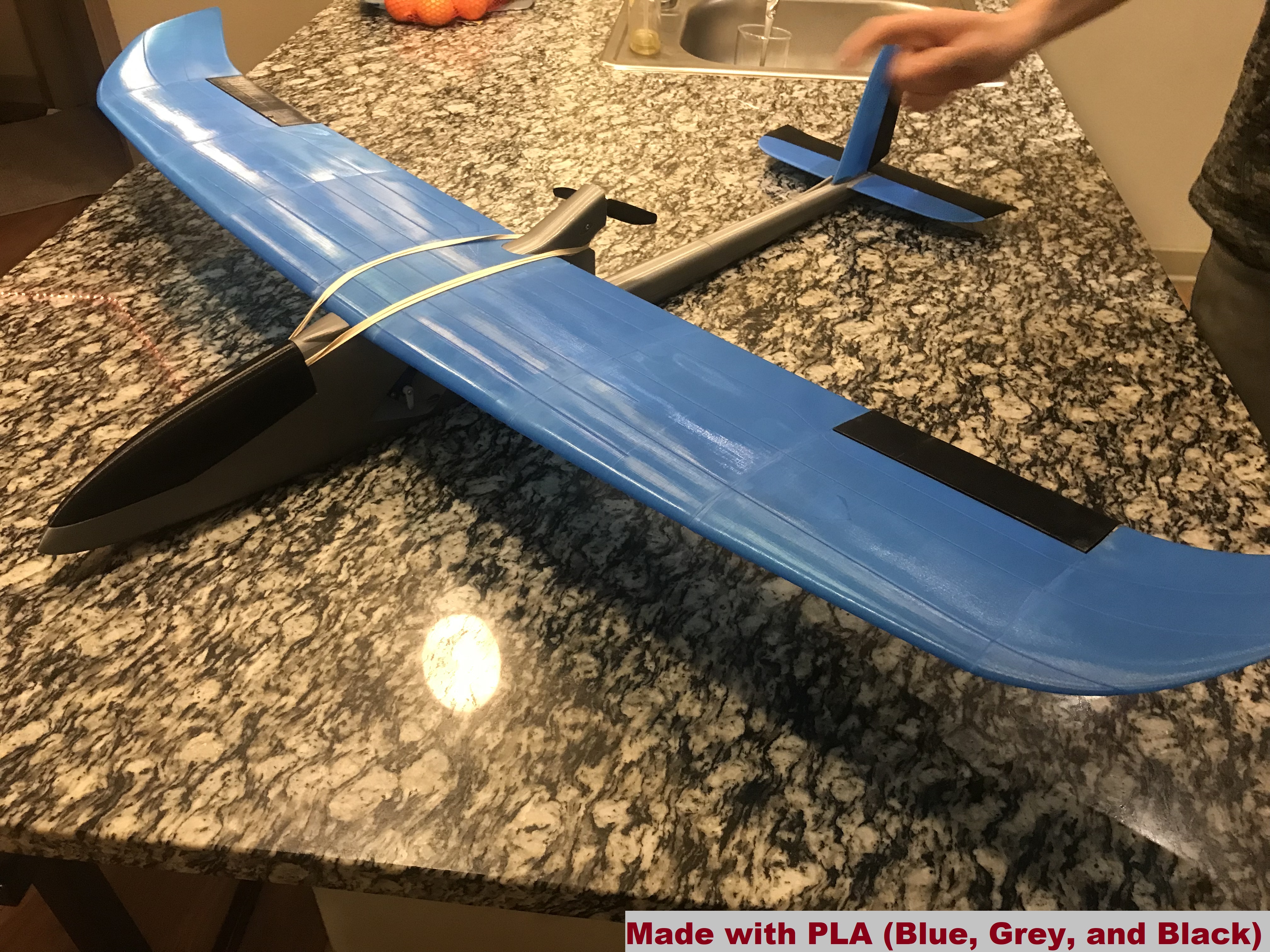 Rc store plane pusher