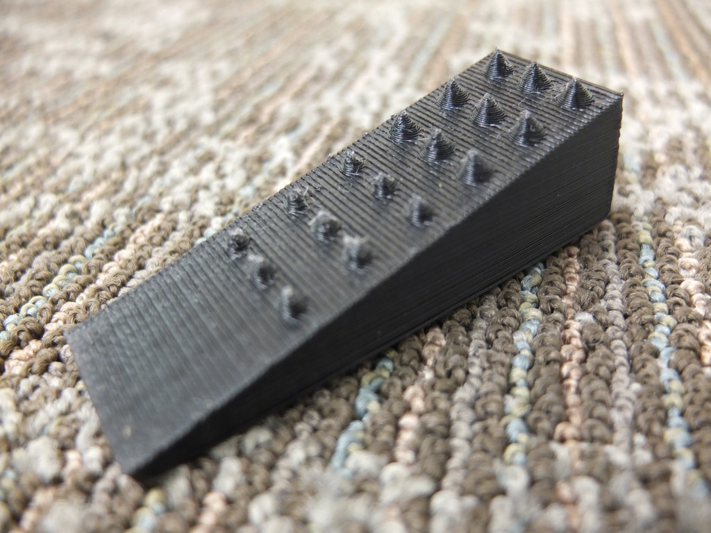 Doorstop for Indoor/Outdoor Carpet