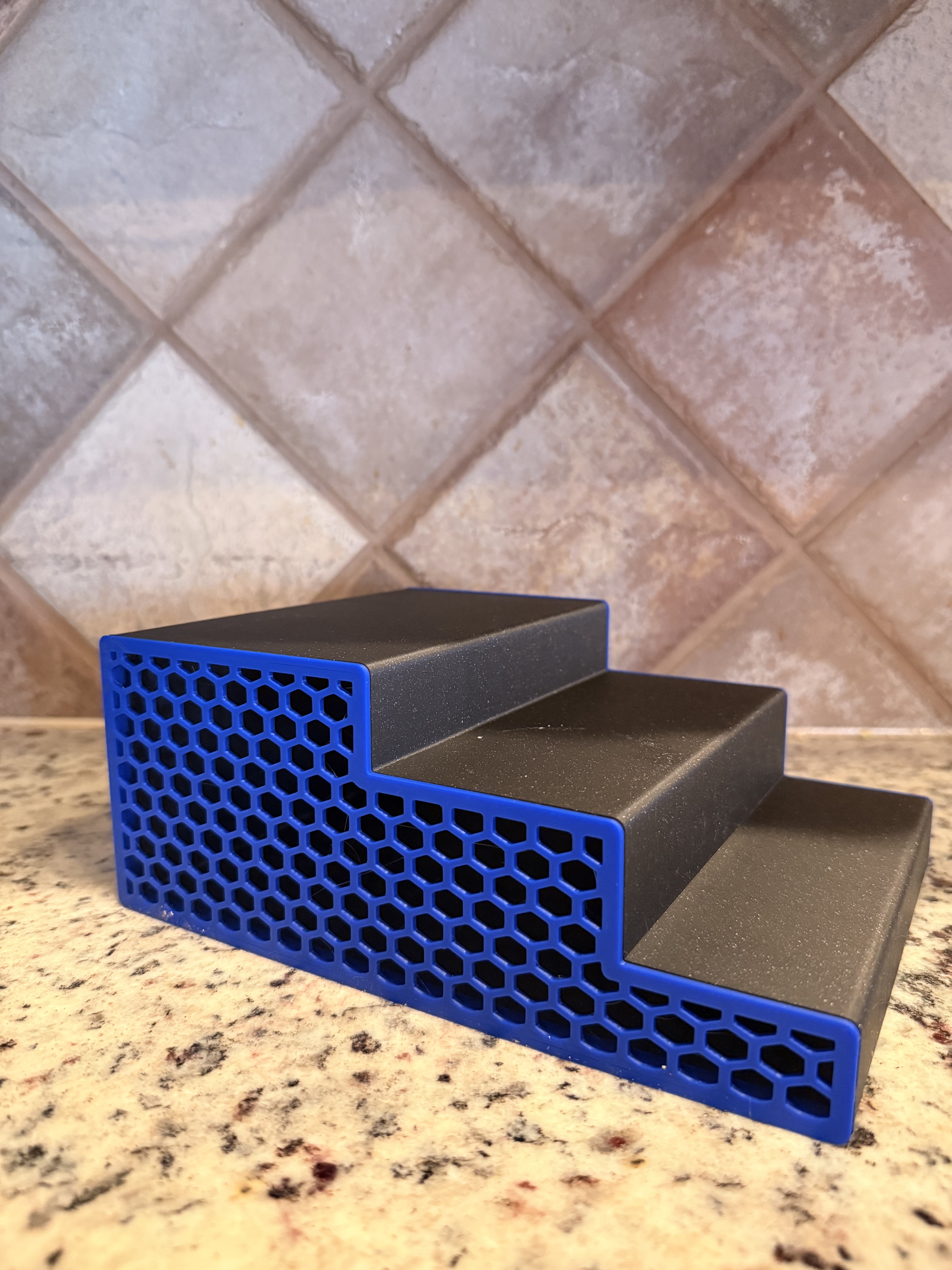 Spice Stairs w/ Snap-in Honeycomb Sides (No Supports)