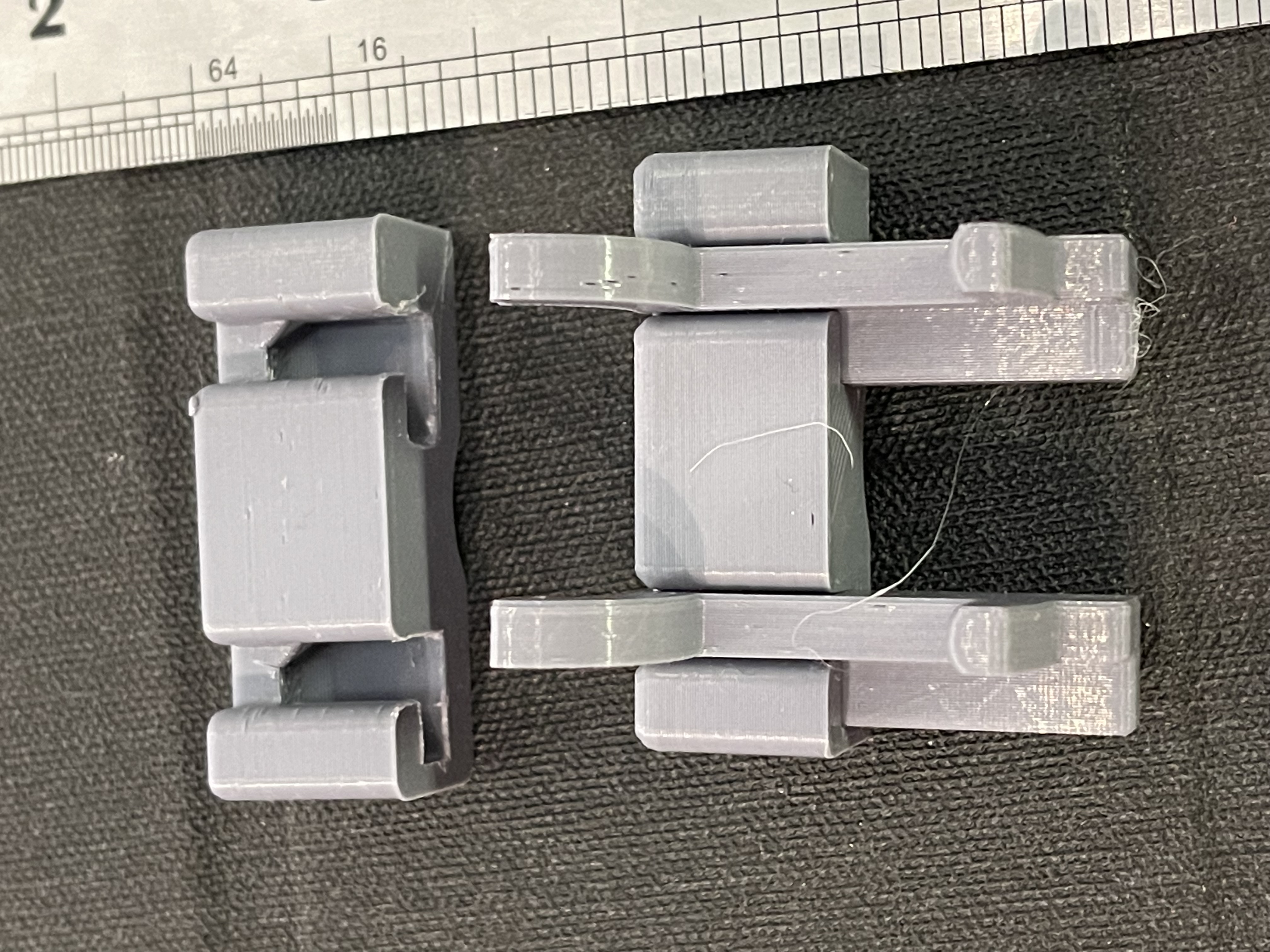Miniatura 2 do modelo 3D Universal Peg Board Peg System