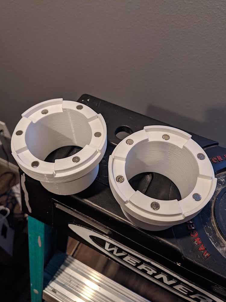 Magnetic Dust Hose Connector