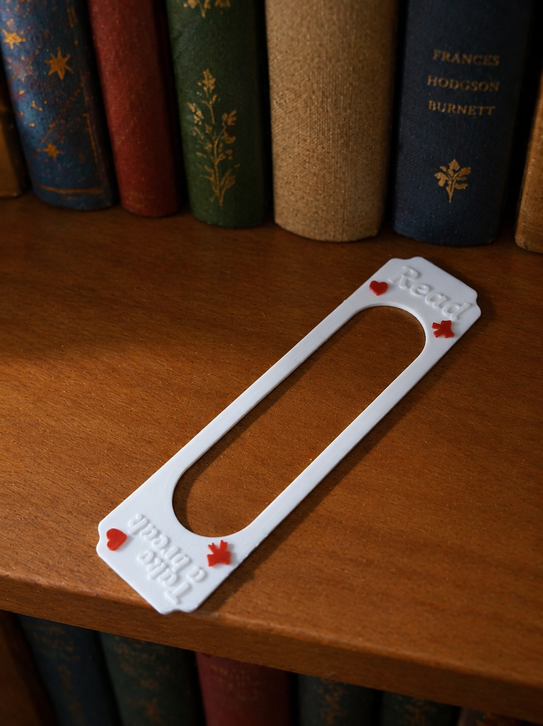3D Printed Bookmark for Book Lovers, Reading Companion, Modern Cut-out Design