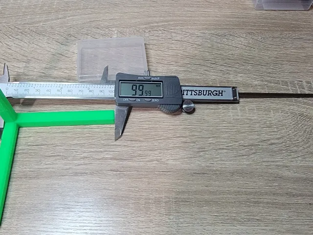 100mm Calibration Corner